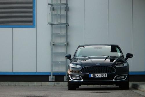 Ford Mondeo Vignale teszt